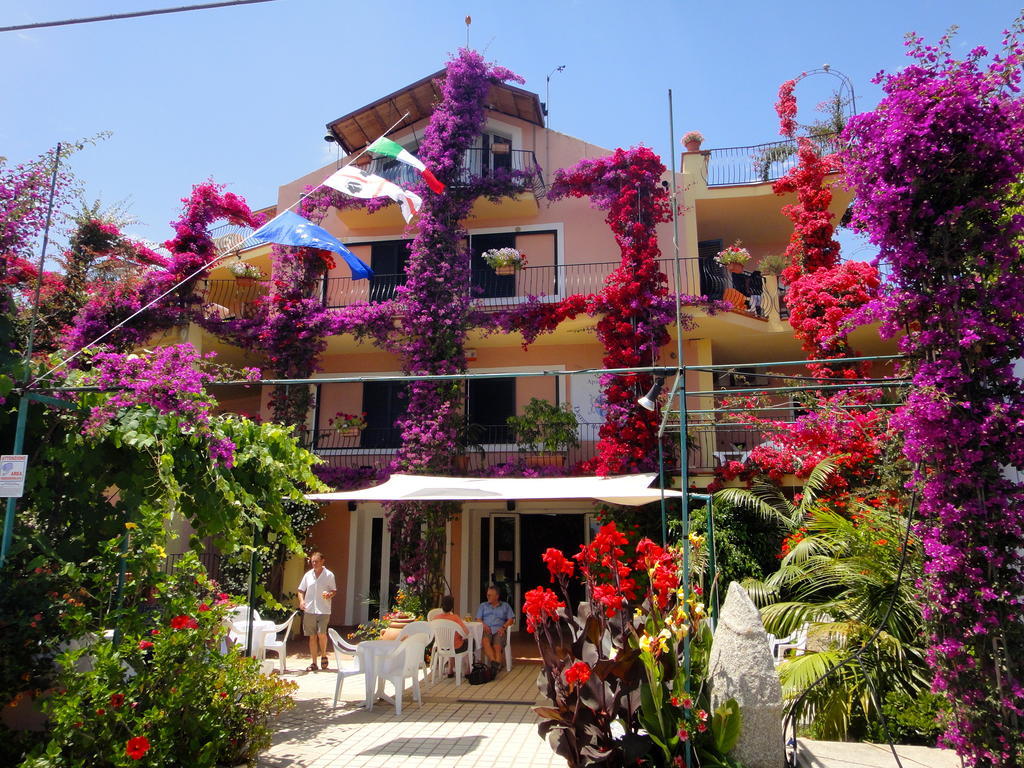 Domus De Janas Sul Mare Ξενοδοχείο Bari Sardo Εξωτερικό φωτογραφία